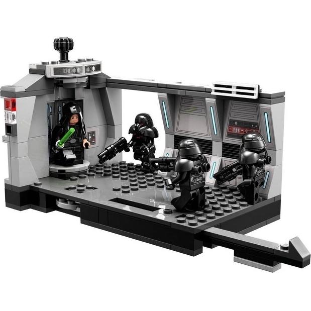 75324-1 - Set - Used As Is