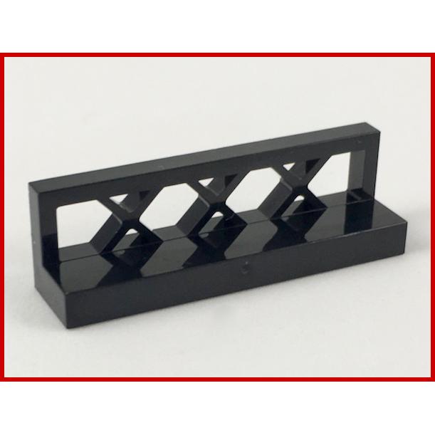 Fence 1 x 4 x 1 Lattice - Part - 3633 - Black - used - Qty:10