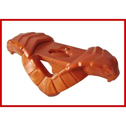 Minifigure Armor Shoulder Pads with Cobras Facing Over Shoulders and Stud on Back - Part - 41202 - Reddish Copper - used - Qty:1