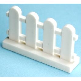 Fence 1 x 4 x 2 Paled (Picket) - Part - 33303 - White - used - Qty:4